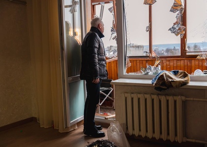 Сьогодні після чергового влучання почув дуже прості, але сильні слова: «Головне – люди цілі. Все інше відновимо. Ми ж харківʼяни».