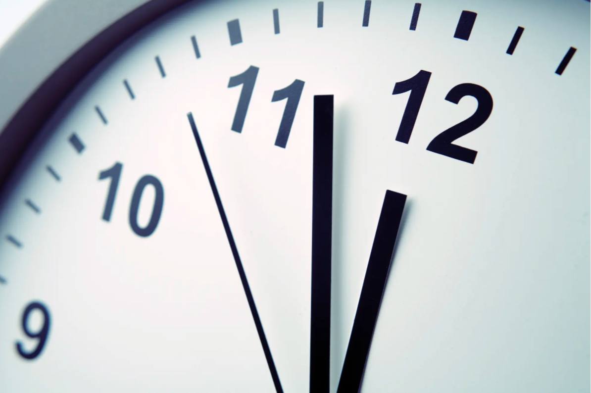 Комендантська година з 00:00 до 05:00